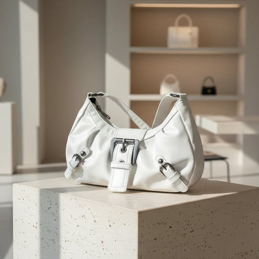 Luna™ - The Midnight Crescent